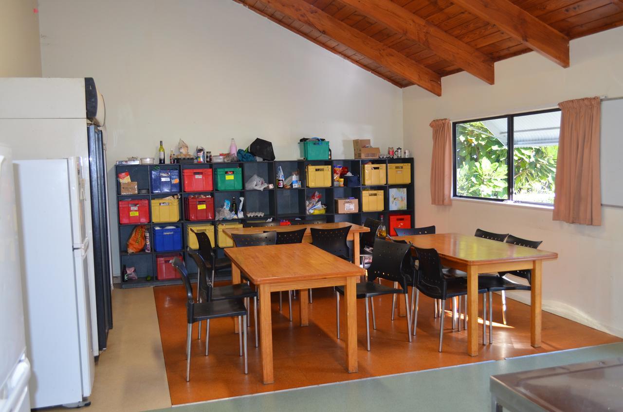 Bell Lodge Motel & Backpackers Hostel Tauranga Extérieur photo